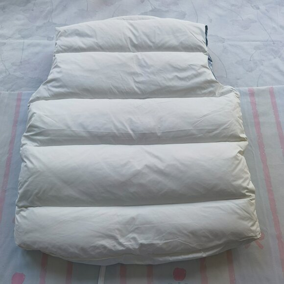 White Warm Canada Goose Down Vest Jacket - Picture 3 of 11